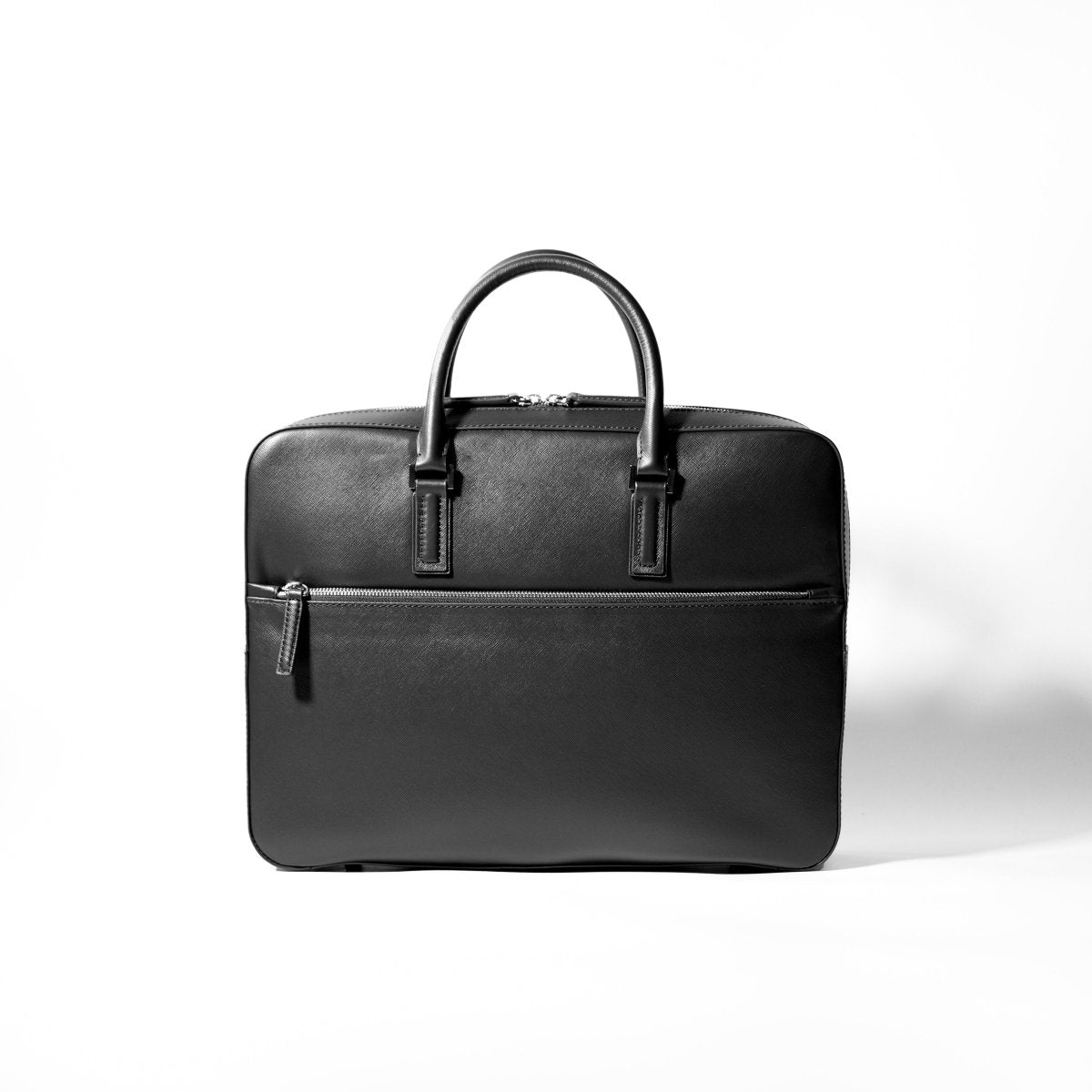 <受注生産:12月5日より順次発送予定>Italian Saffiano Leather Briefcase(Front - zip) - aucentic