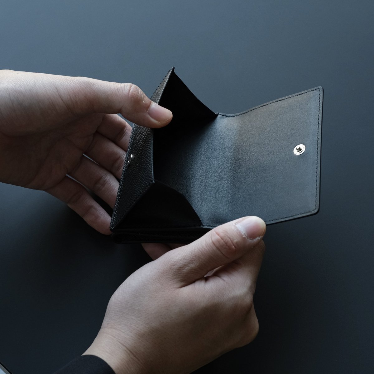 <受注生産5月13日〜順次出荷>Waprolux - Compact Wallet - aucentic