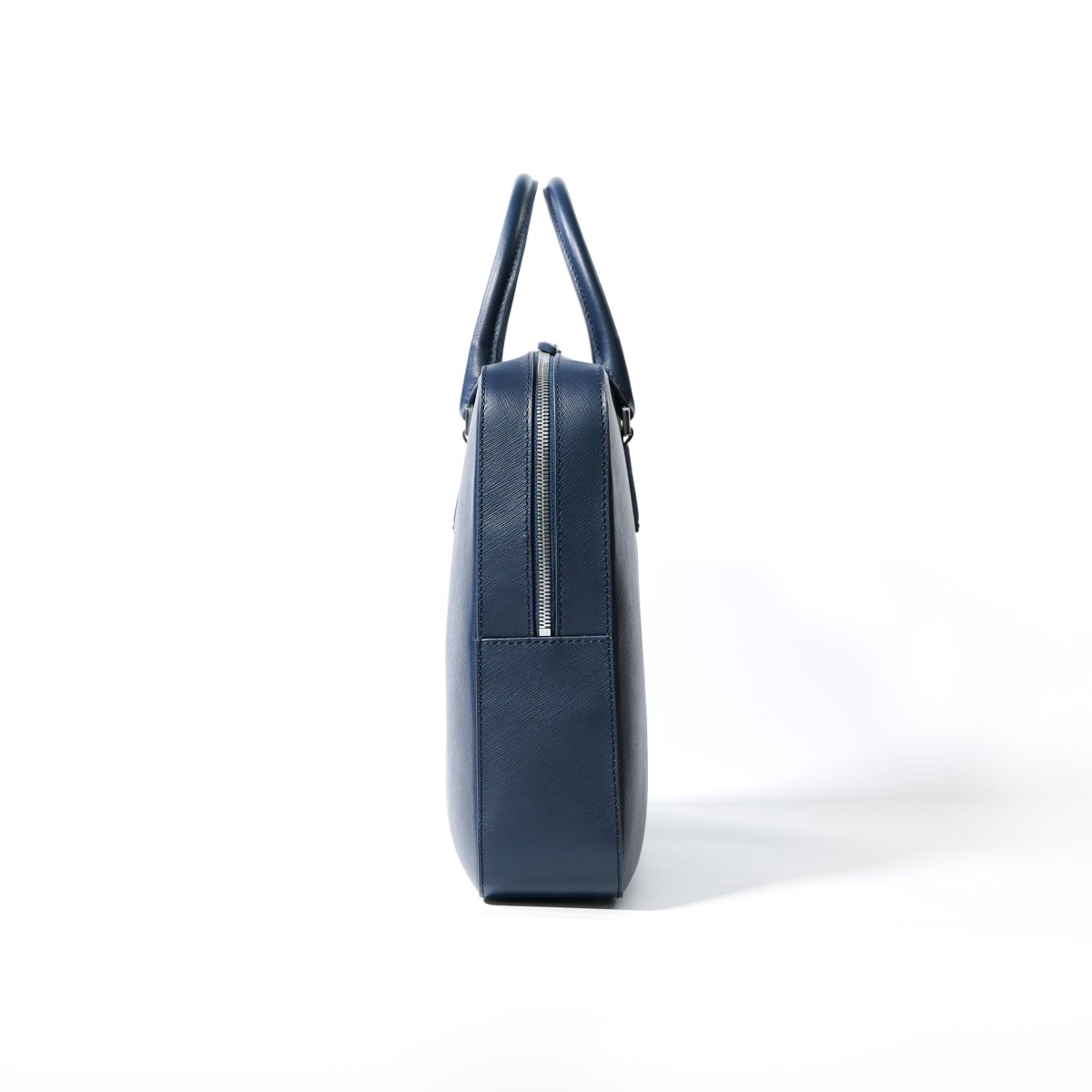 <予約販売:6月9日より順次発送予定>Italian Saffiano Leather Briefcase (Navy) - aucentic