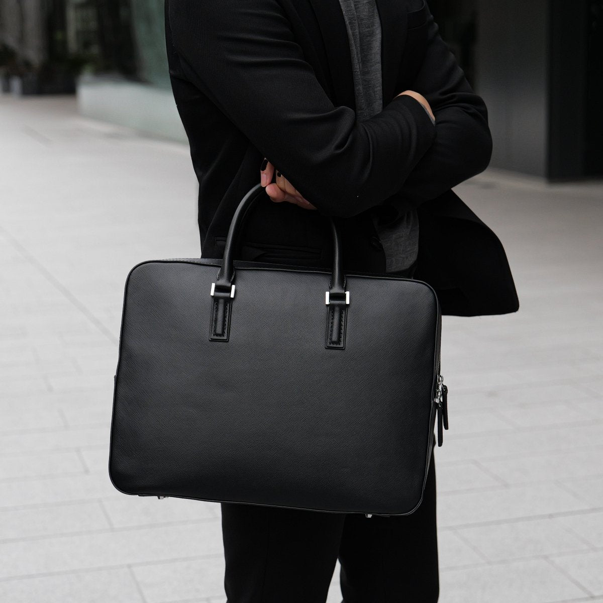 Italian Saffiano Leather Briefcase - aucentic