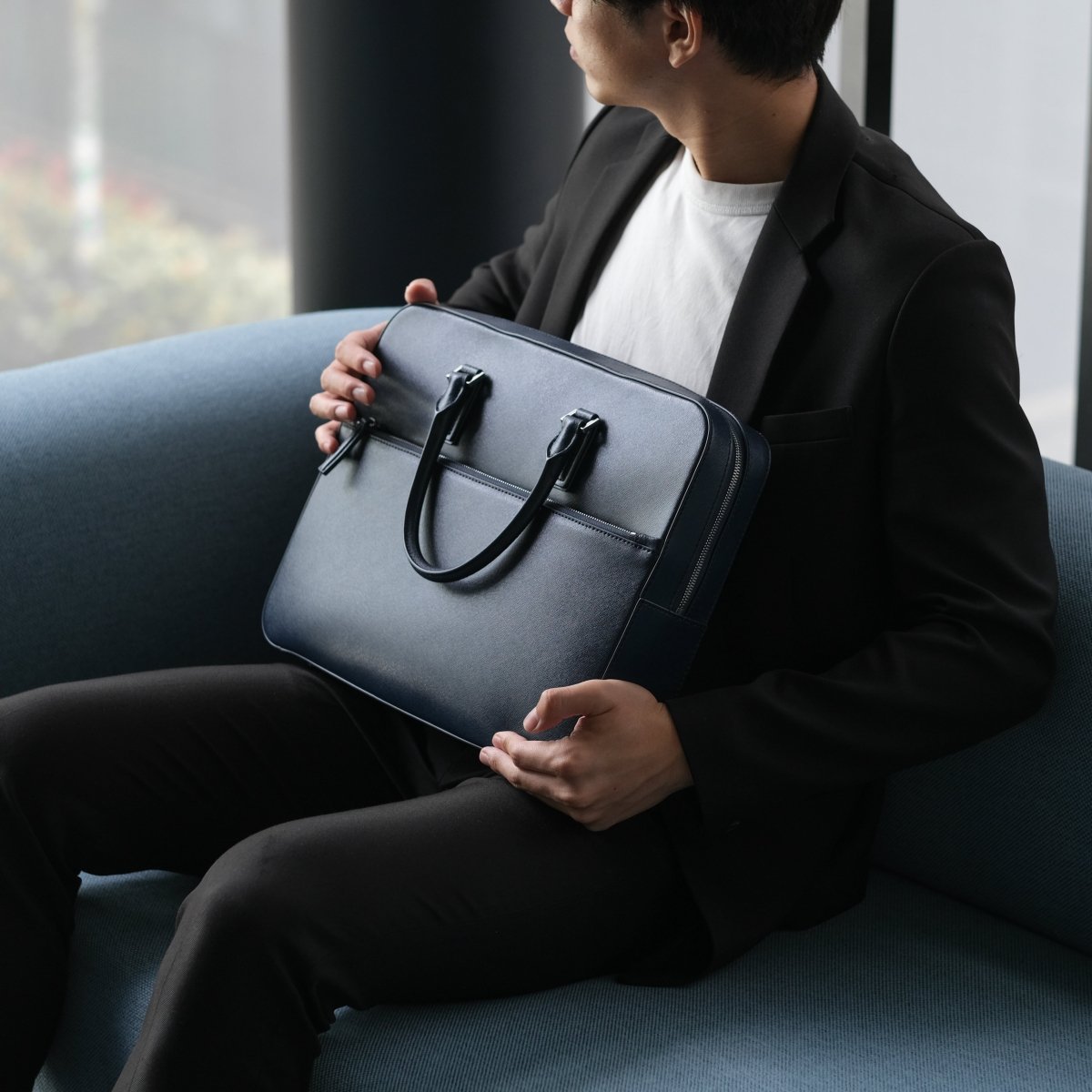 Italian Saffiano Leather Briefcase - Navy (Front - zip) - aucentic