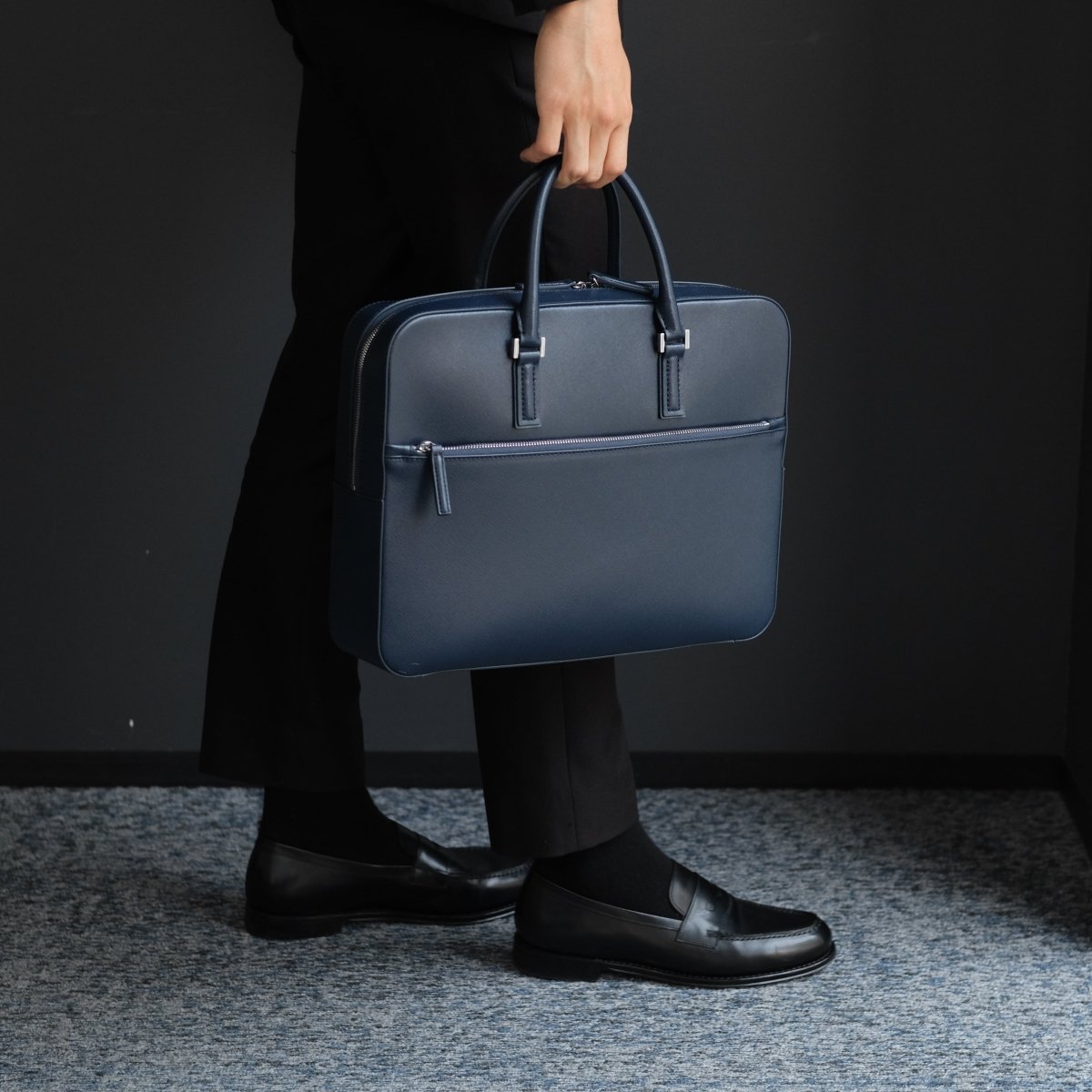 Italian Saffiano Leather Briefcase - Navy (Front - zip) - aucentic