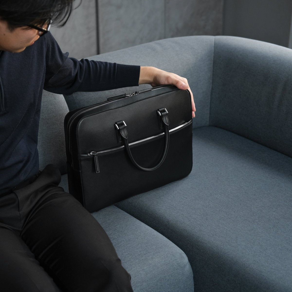 Italian Saffiano Leather Briefcase(Front - zip) - aucentic