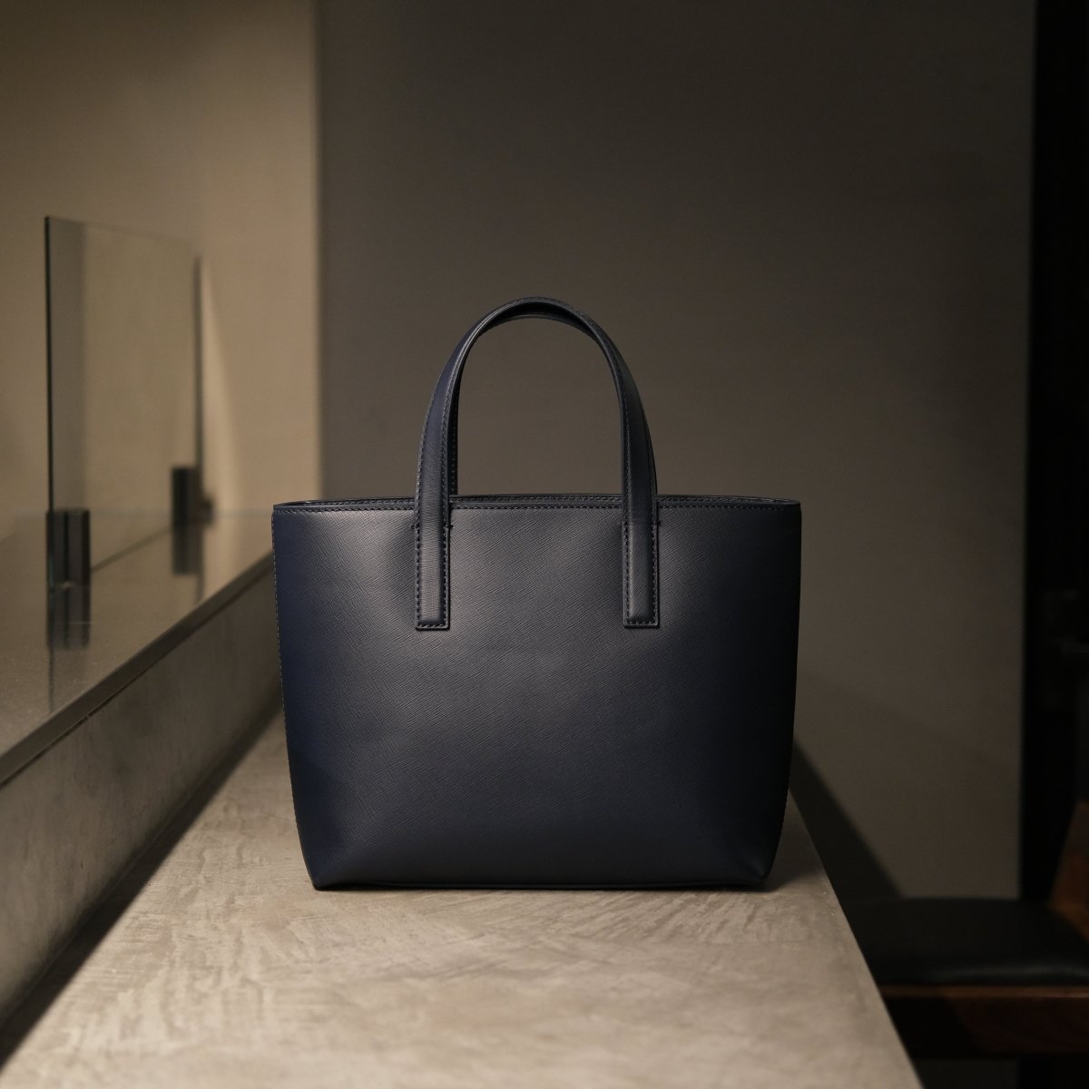 Italian Saffiano Leather Small Tote (Navy) - aucentic