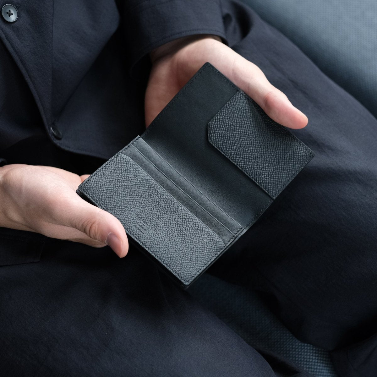 Waprolux - Business Card Case - aucentic