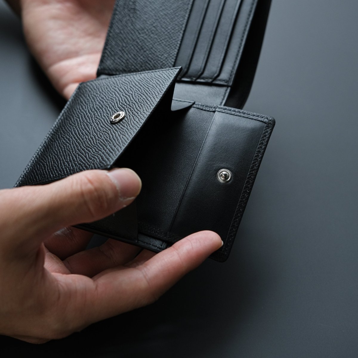 Waprolux-Essential Wallet (Coin case) - aucentic