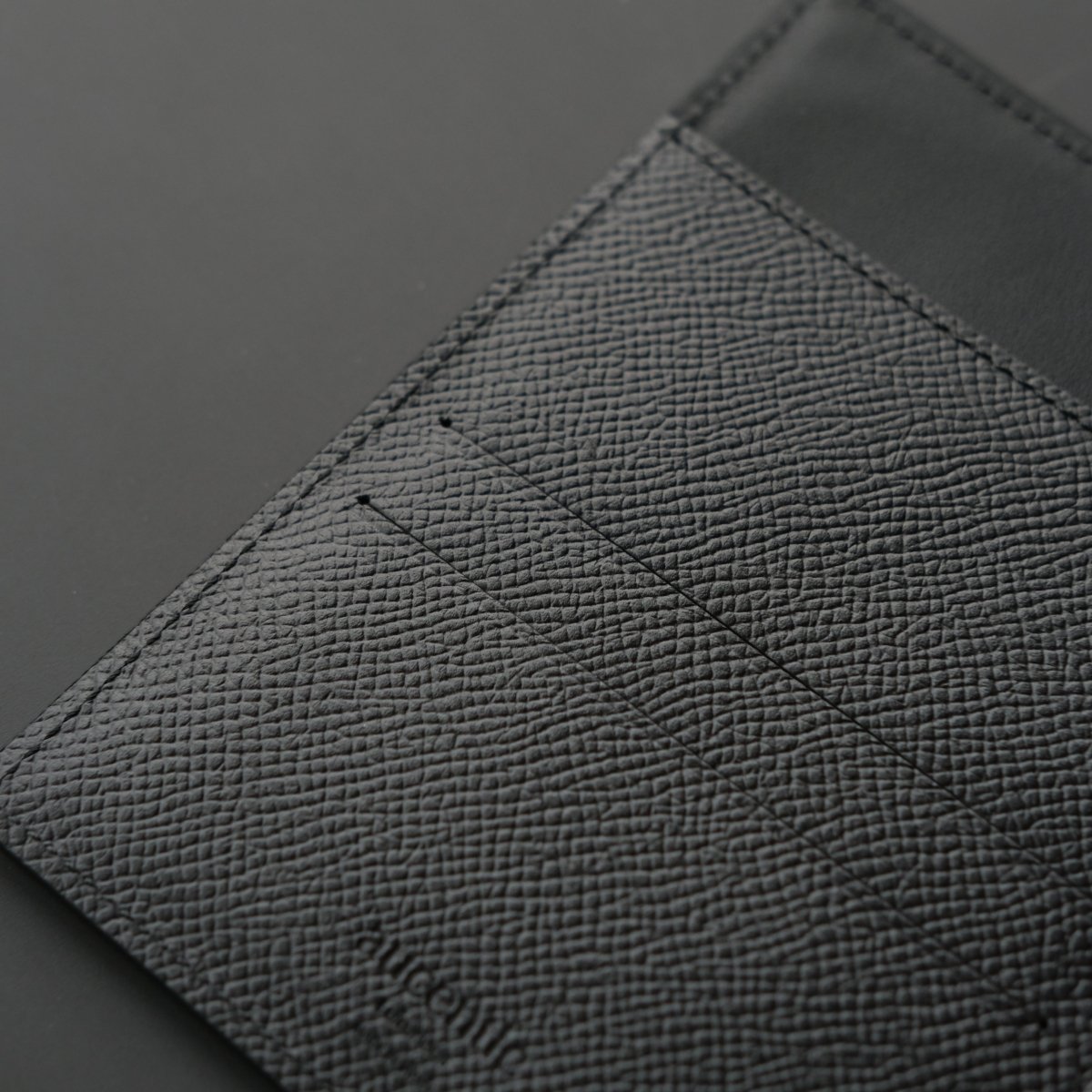 <受注生産>Waprolux - Passport Case - aucentic