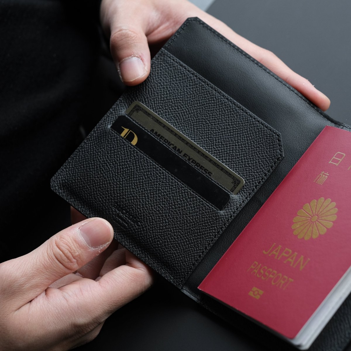<受注生産>Waprolux - Passport Case - aucentic