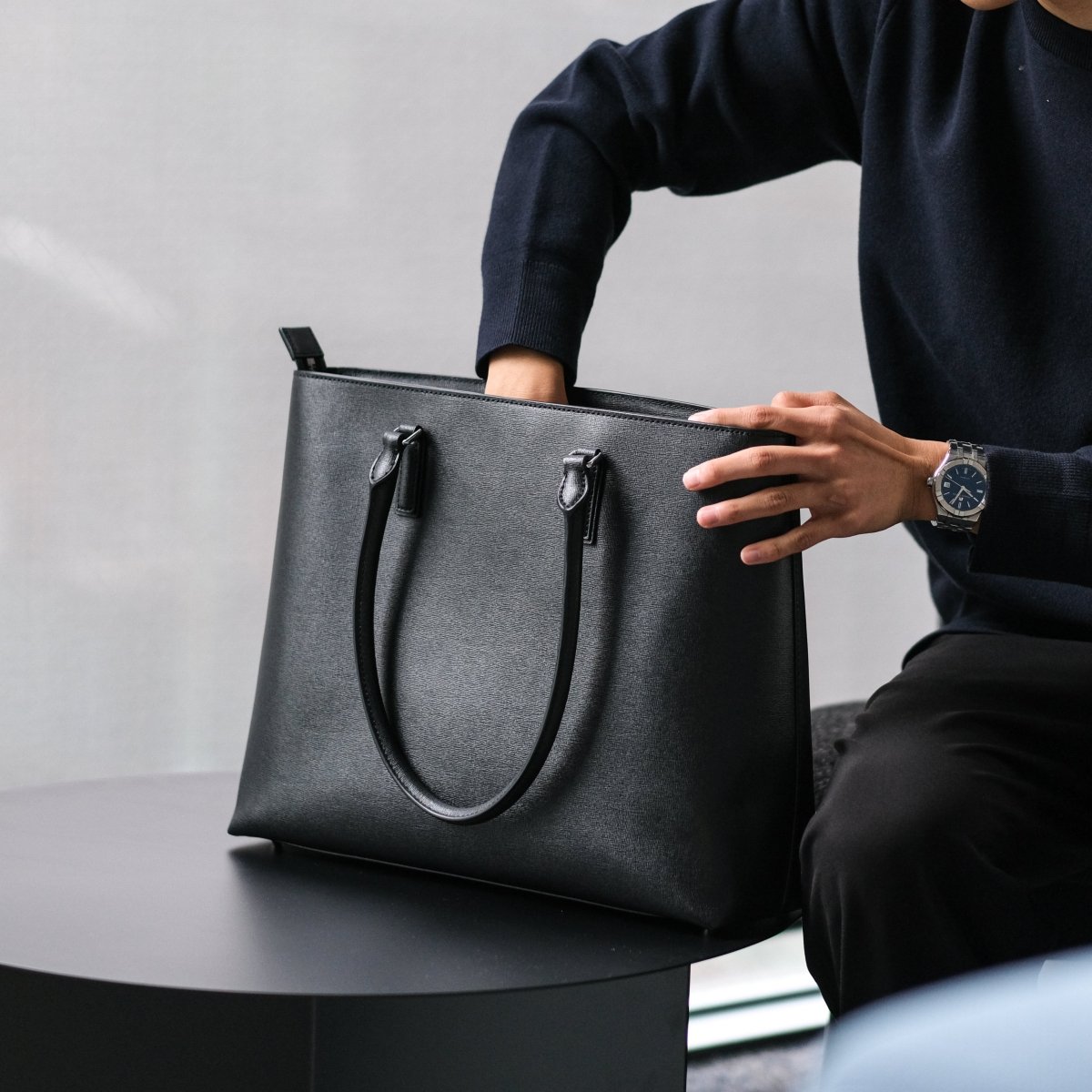 <受注生産 12月15日順次発送>Italian Saffiano Leather Tote - aucentic