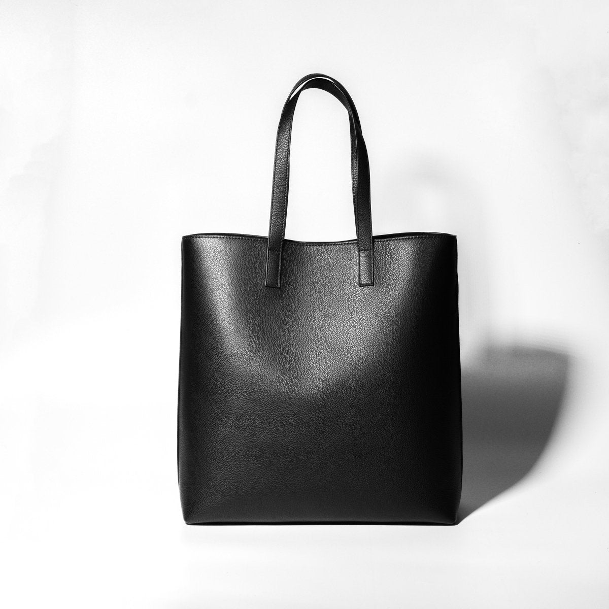 Italian Leather Casual Tote - aucentic