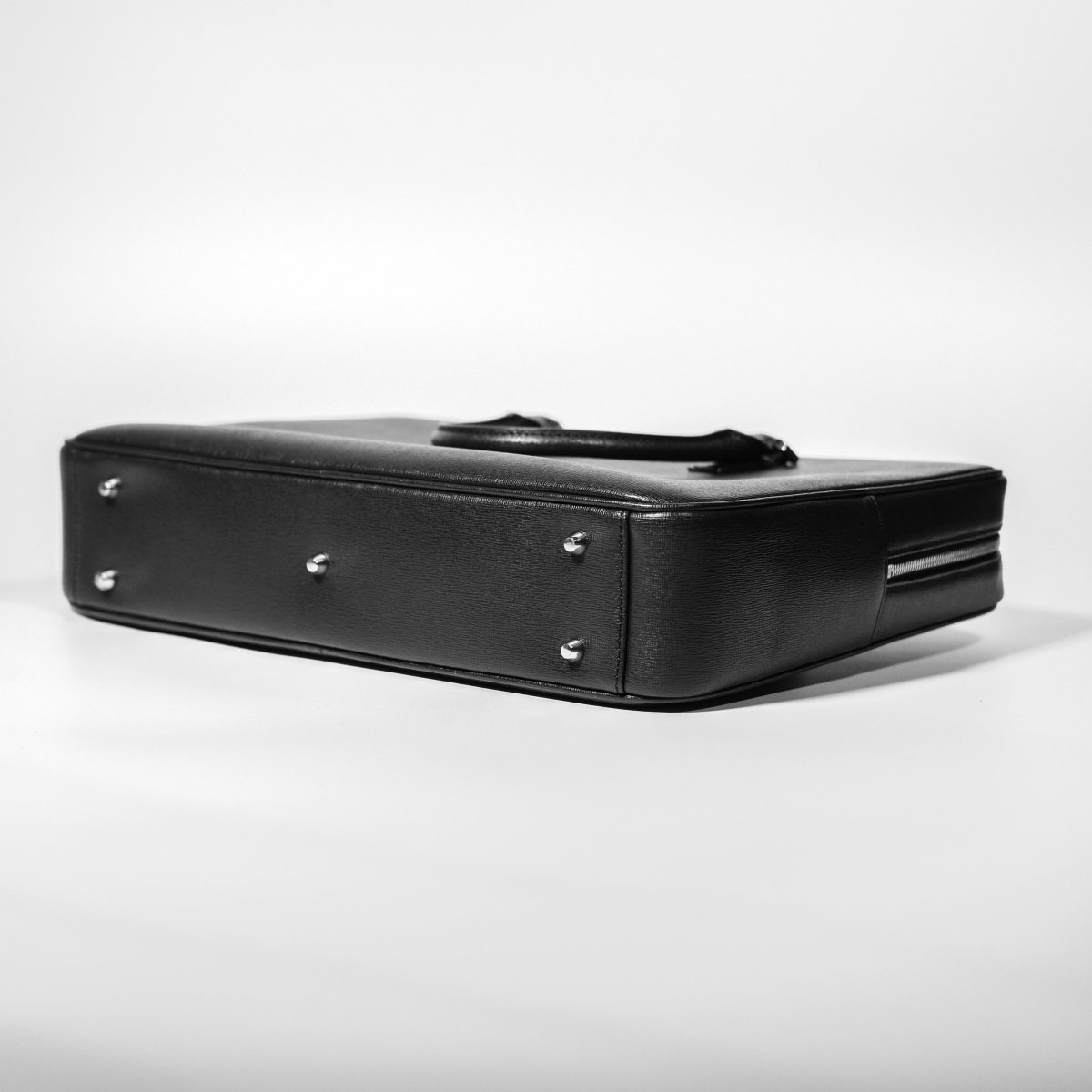 Italian Saffiano Leather Briefcase(Front-zip) - aucentic