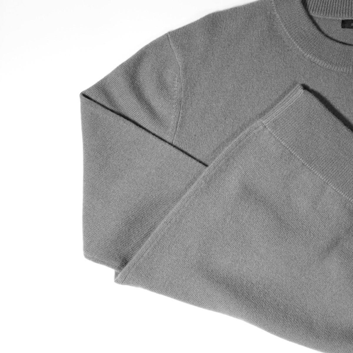 Mongolian Cashmere Crewneck Sweater - aucentic