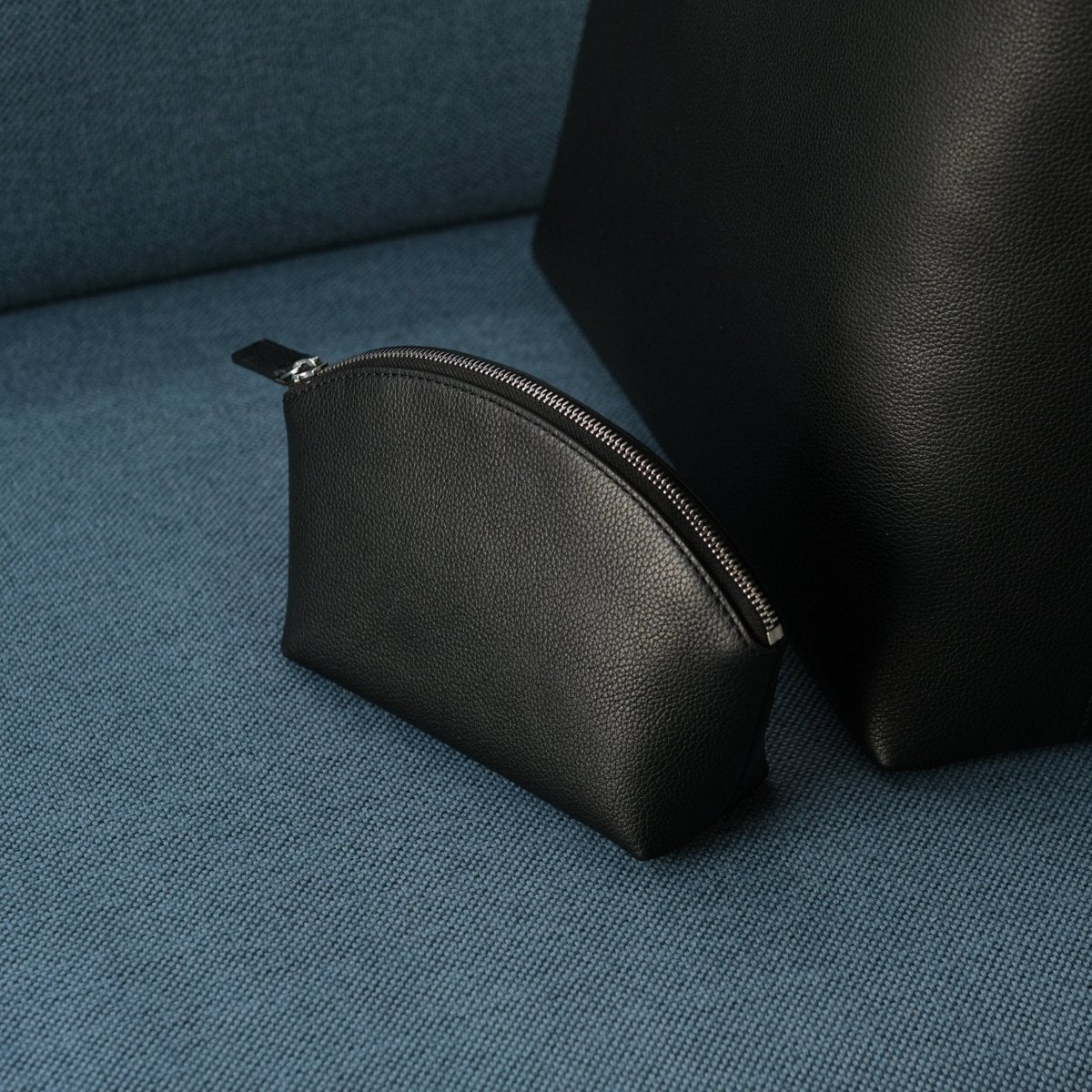 <NEW>Italian Leather Pouch - aucentic