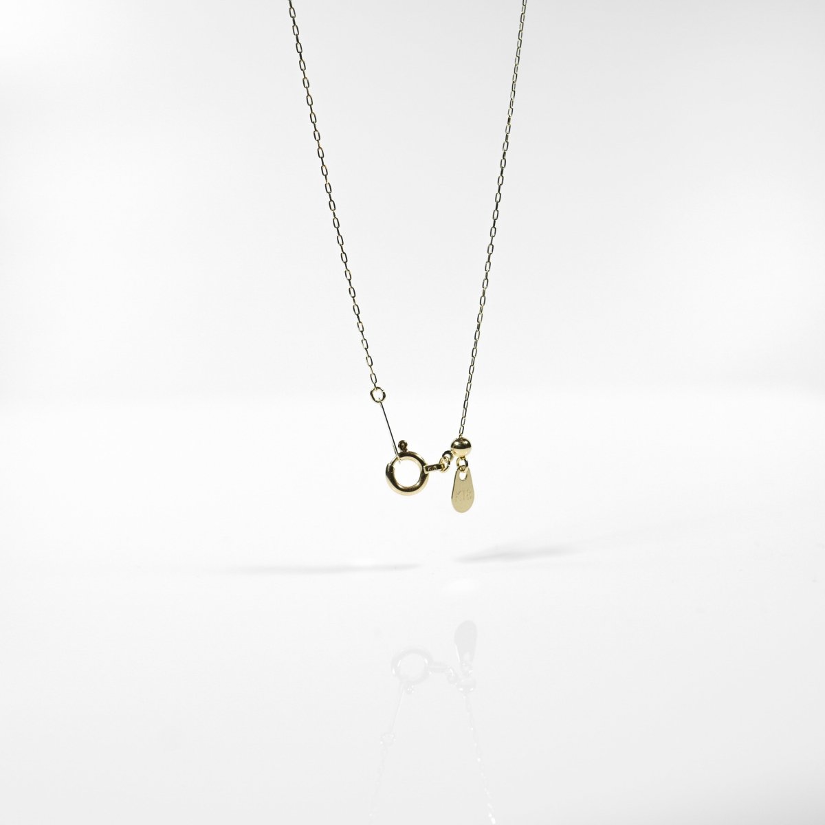 18K 0.11ct Horseshoe Diamond Necklace - aucentic