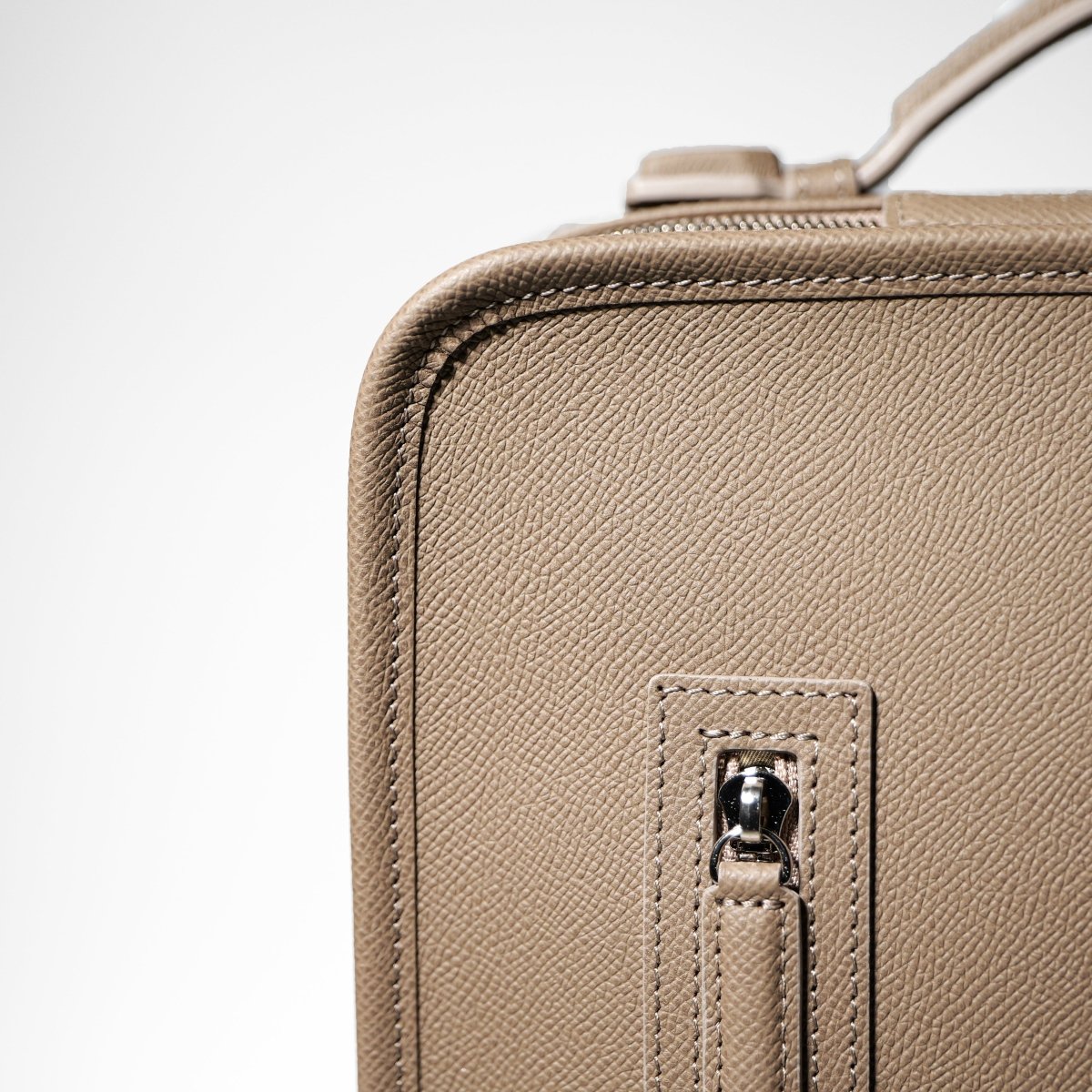 <受注生産：1月末〜順次出荷>YOSHIKAWA - SUI backpack (TAUPE) - aucentic