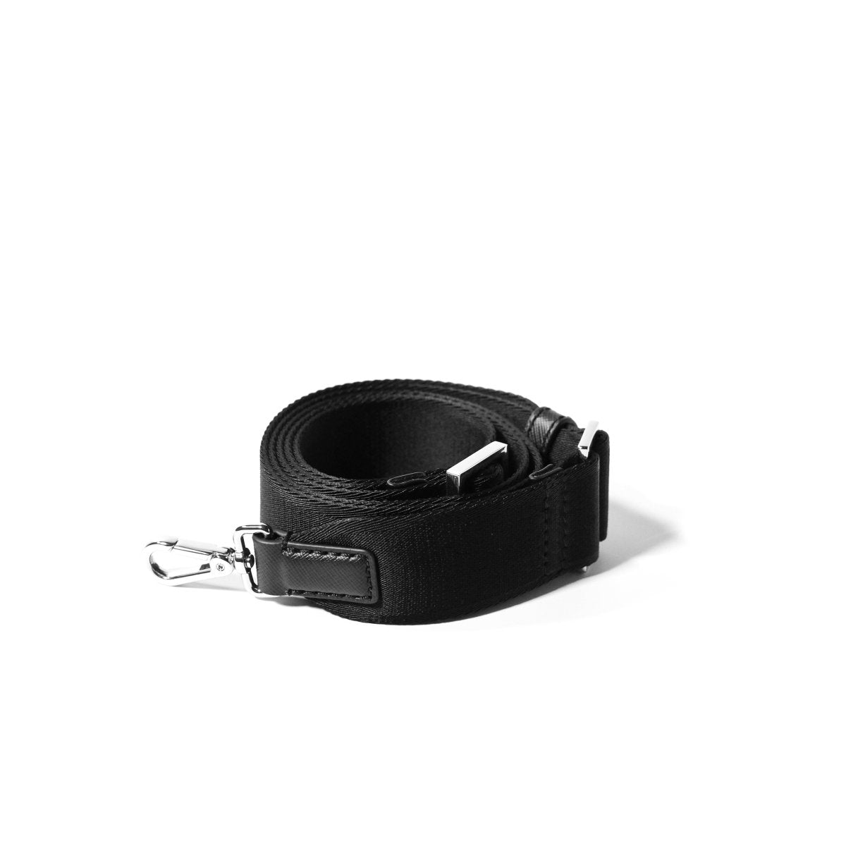 <受注生産5月25日〜順次出荷>Italian Saffiano Leather Crossbody Bag (Black) - aucentic