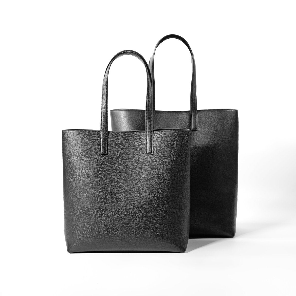 <受注生産：8月15日より順次発送予定>Italian Leather Casual Tote (Medium) - aucentic
