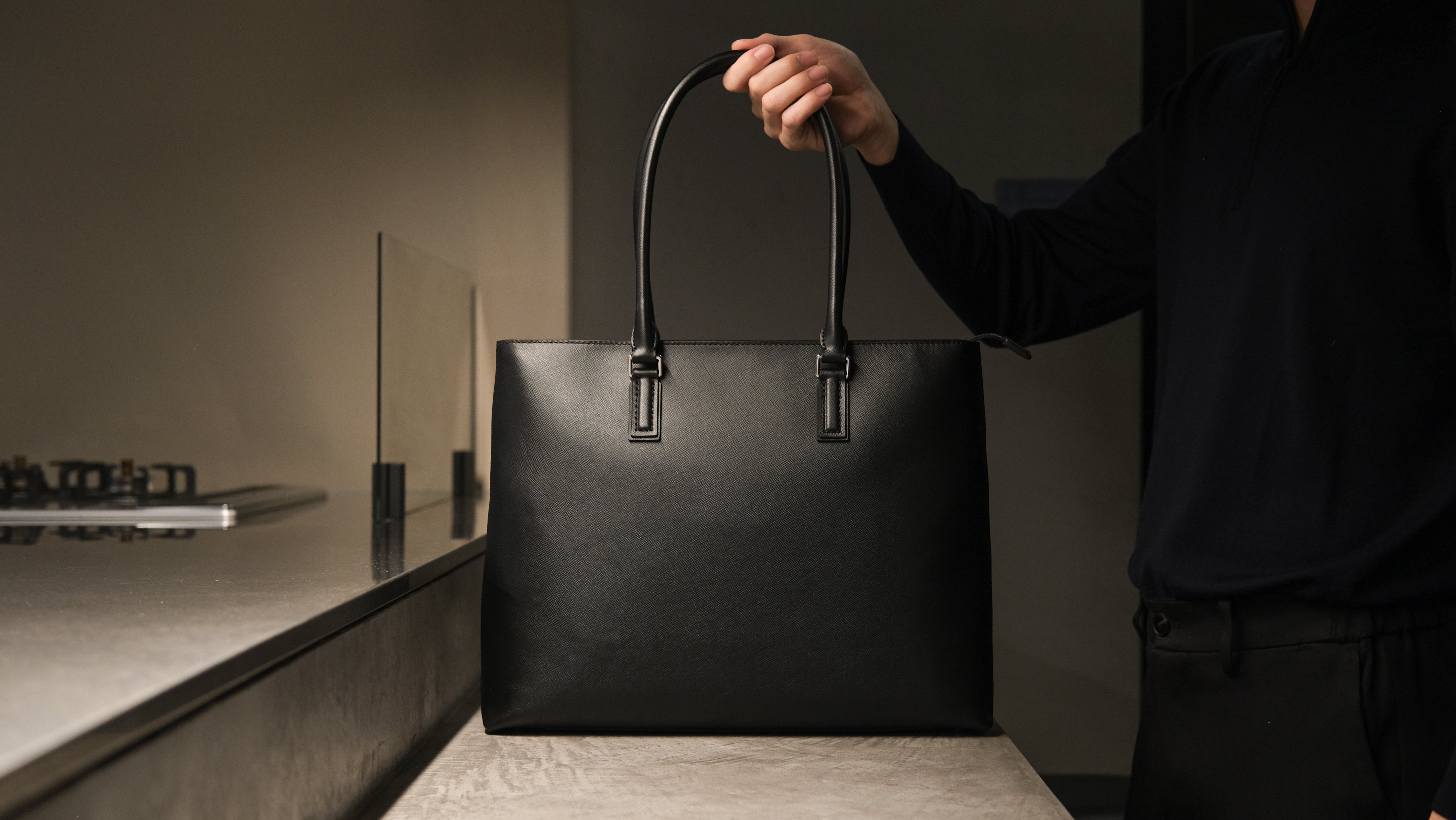 aucentic公式サイト | ラグジュアリーを日常に。