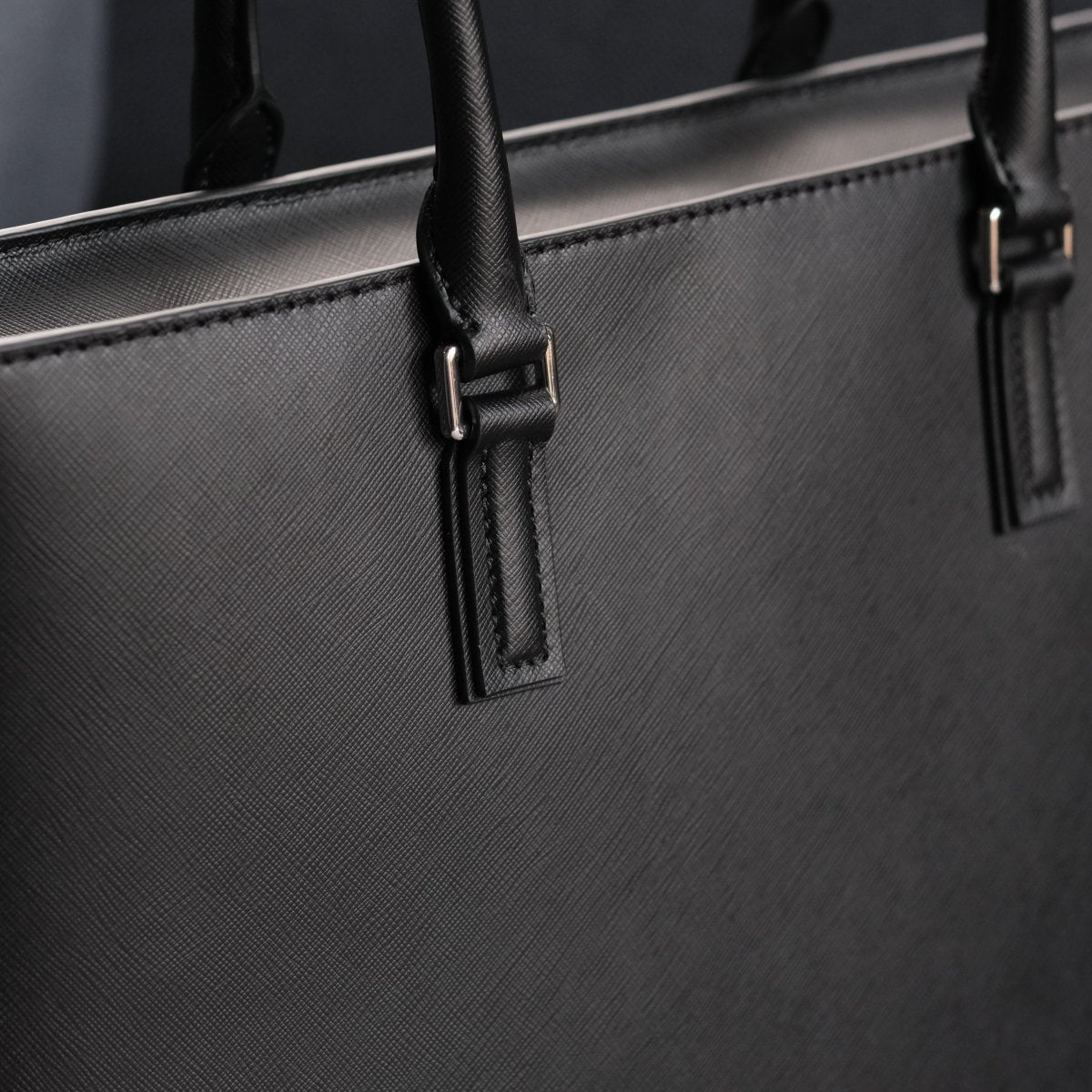 <coming soon>Italian Saffiano Leather Tote (Rigid - Black) - aucentic