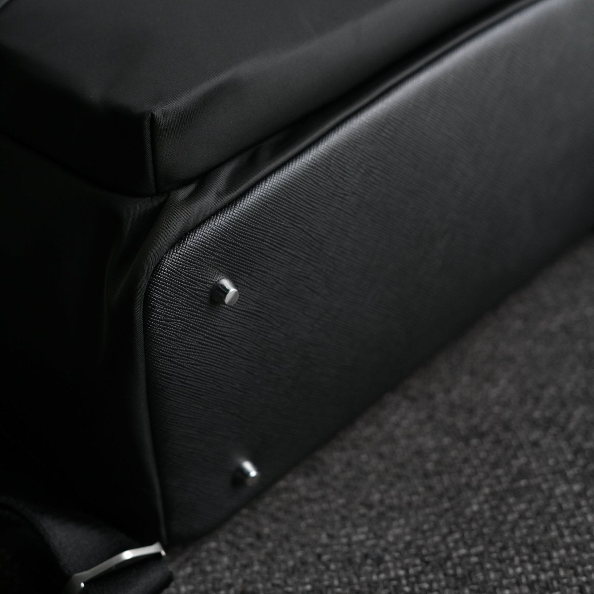 <Coming soon>Nylon Round Backpack - aucentic
