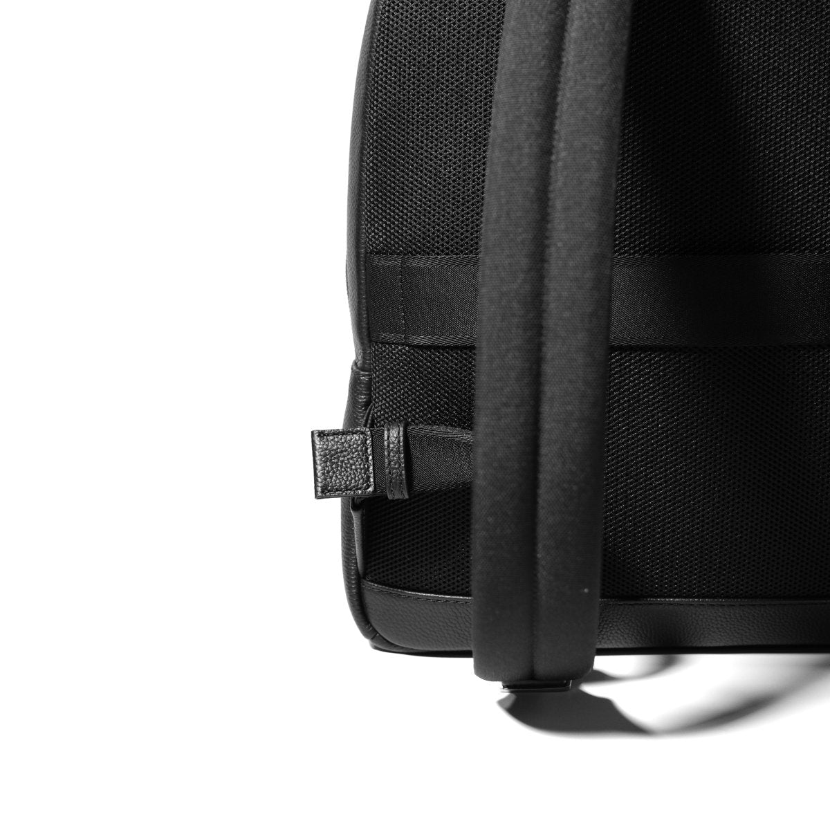 Full Grain Leather Round Backpack - aucentic