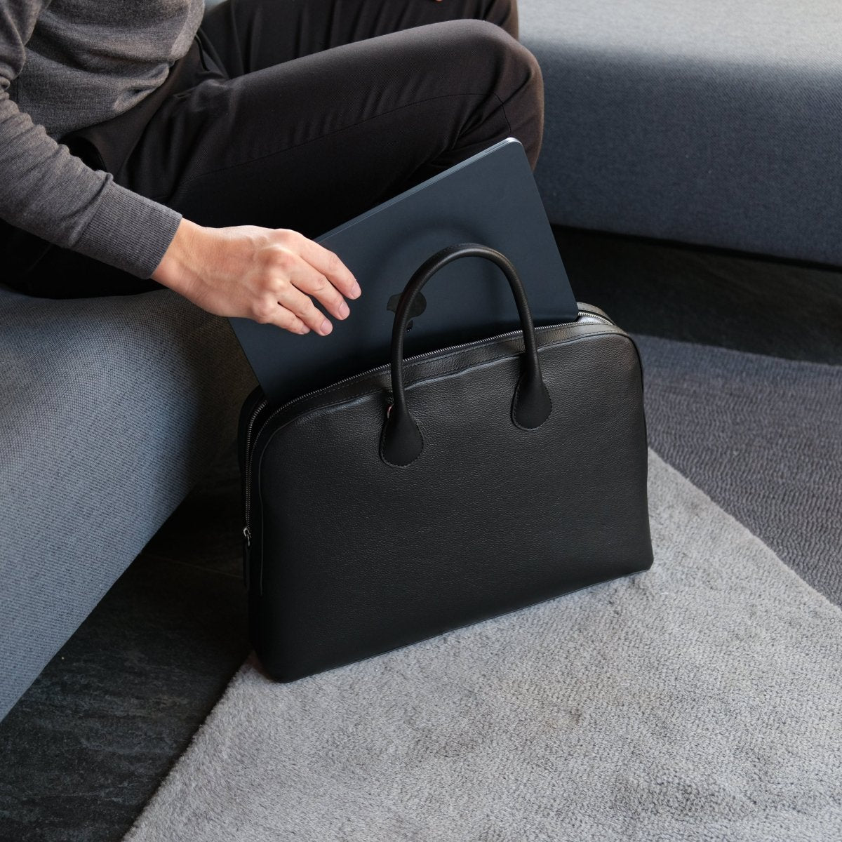 Italian Leather Smart Casual Briefcase - aucentic