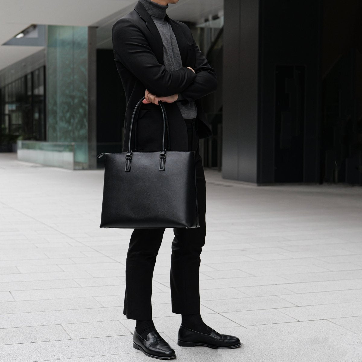 Italian Saffiano Leather Small Tote (Navy) - aucentic