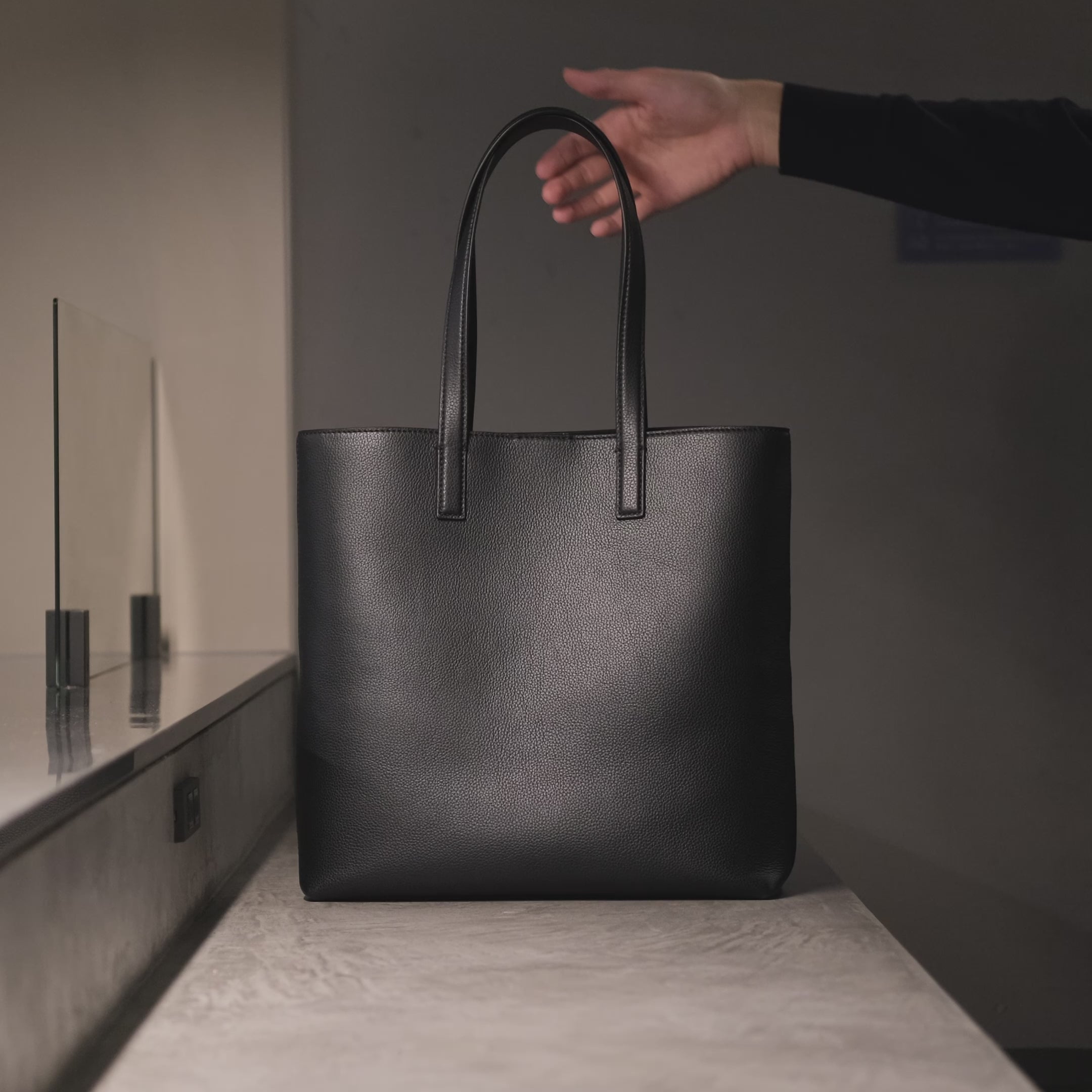 イタリアンレザートート｜aucentic(オーセンティック)