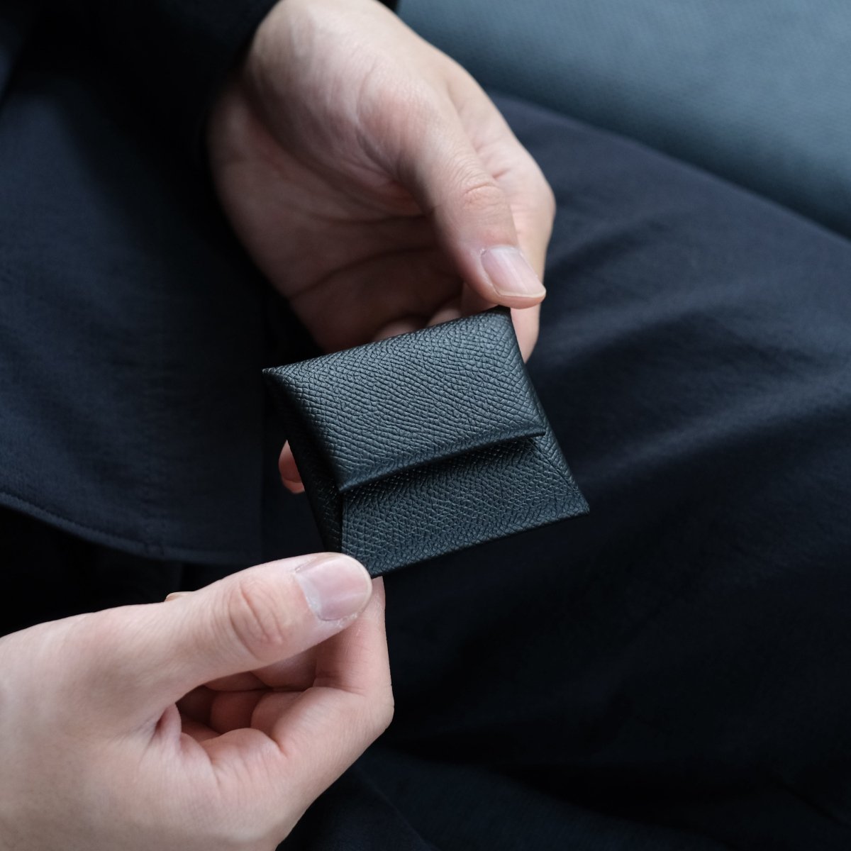 Waprolux - Coin Case - aucentic
