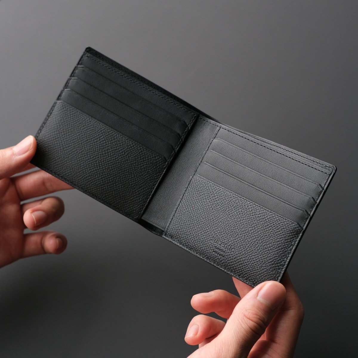<受注生産>Waprolux - Essential Wallet - aucentic