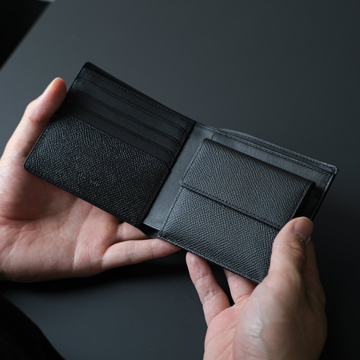 Waprolux-Essential Wallet (Coin case) - aucentic