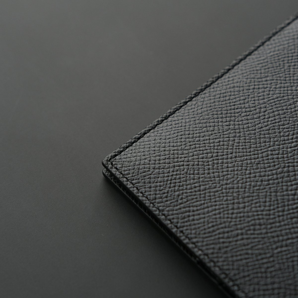 <受注生産>Waprolux - Passport Case - aucentic
