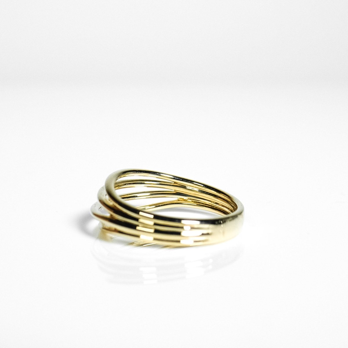 14k Solid Gold Fan Shape Ring - aucentic