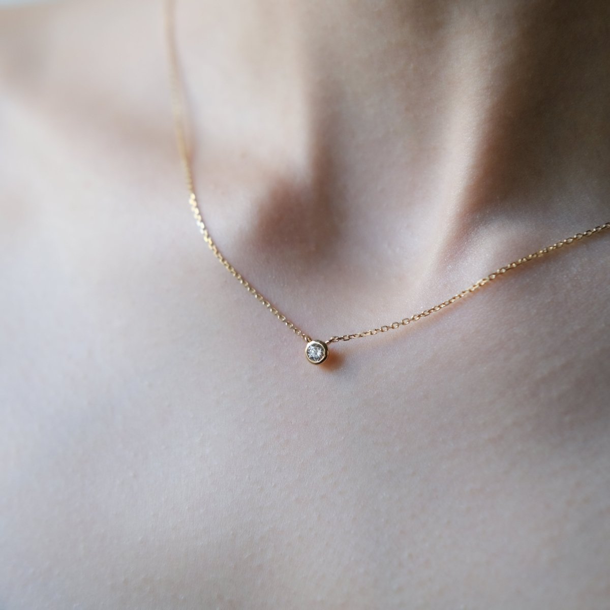 18K 0.1ct Bezel Lab Grown Diamond Necklace (YG) - aucentic