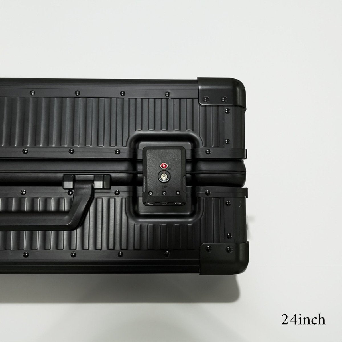 <受注生産 20inch:12月18日~ 24inch:12月27日~ 順次発送>Stripe Aluminum Suitcase(Black) - aucentic