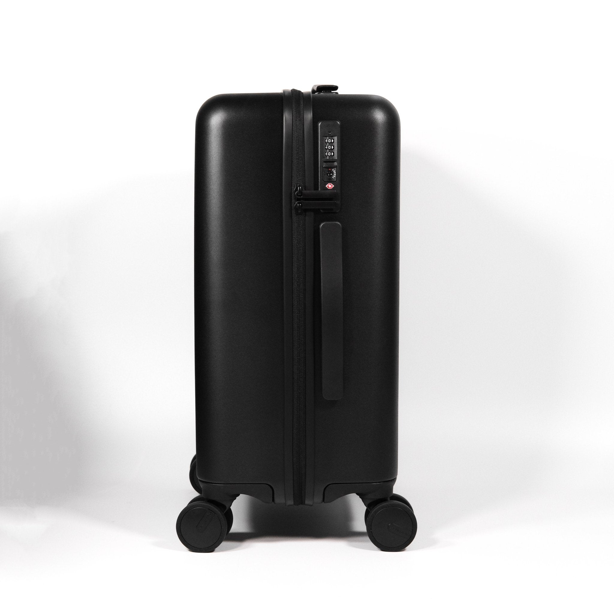 Essential Suitcase | aucentic(オーセンティック)