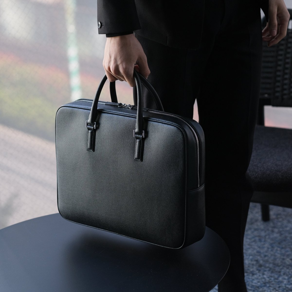 Italian Saffiano Leather Briefcase - aucentic