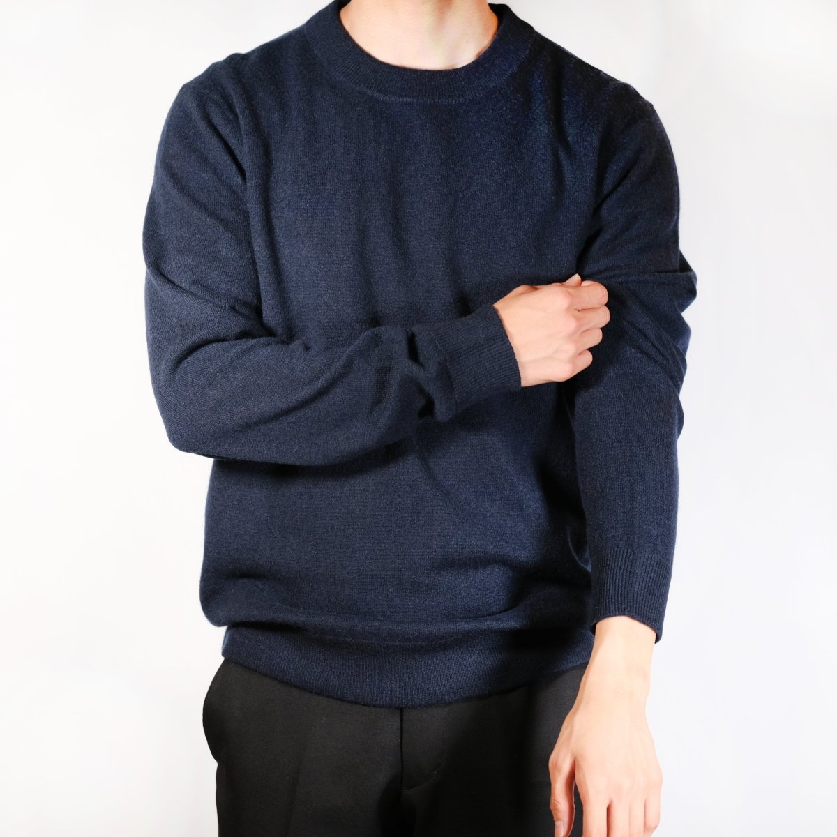 Mongolian Cashmere Crewneck Sweater - aucentic