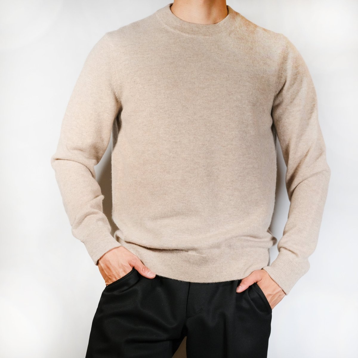 Mongolian Cashmere Crewneck Sweater - aucentic